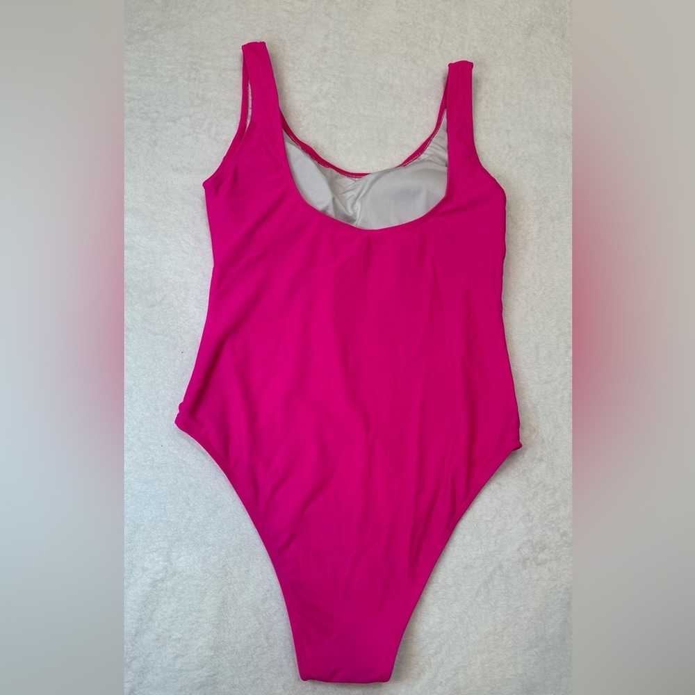 Summer Mae Hot Pink One-Piece Swimsuit Ocean View Size M Barbiecore Vibes - Picture 9 of 12